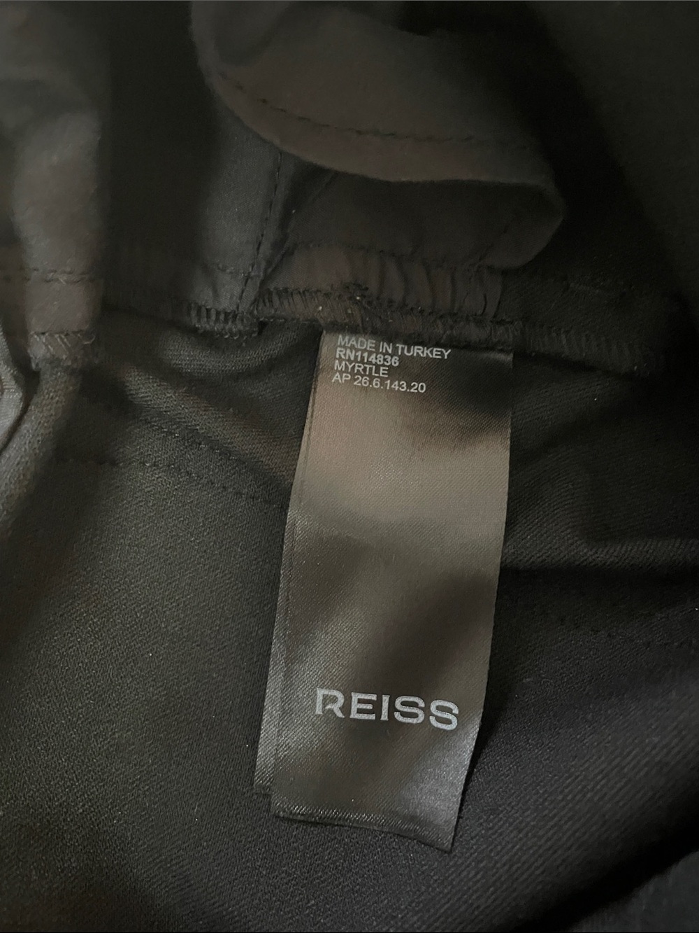 Reiss: Myrtle Black Wide-Leg Dress Pants for Women - Picture 6 of 11